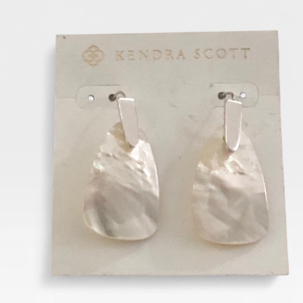 NOC Kendra Scott Mother of Pearl Dangling Earrings